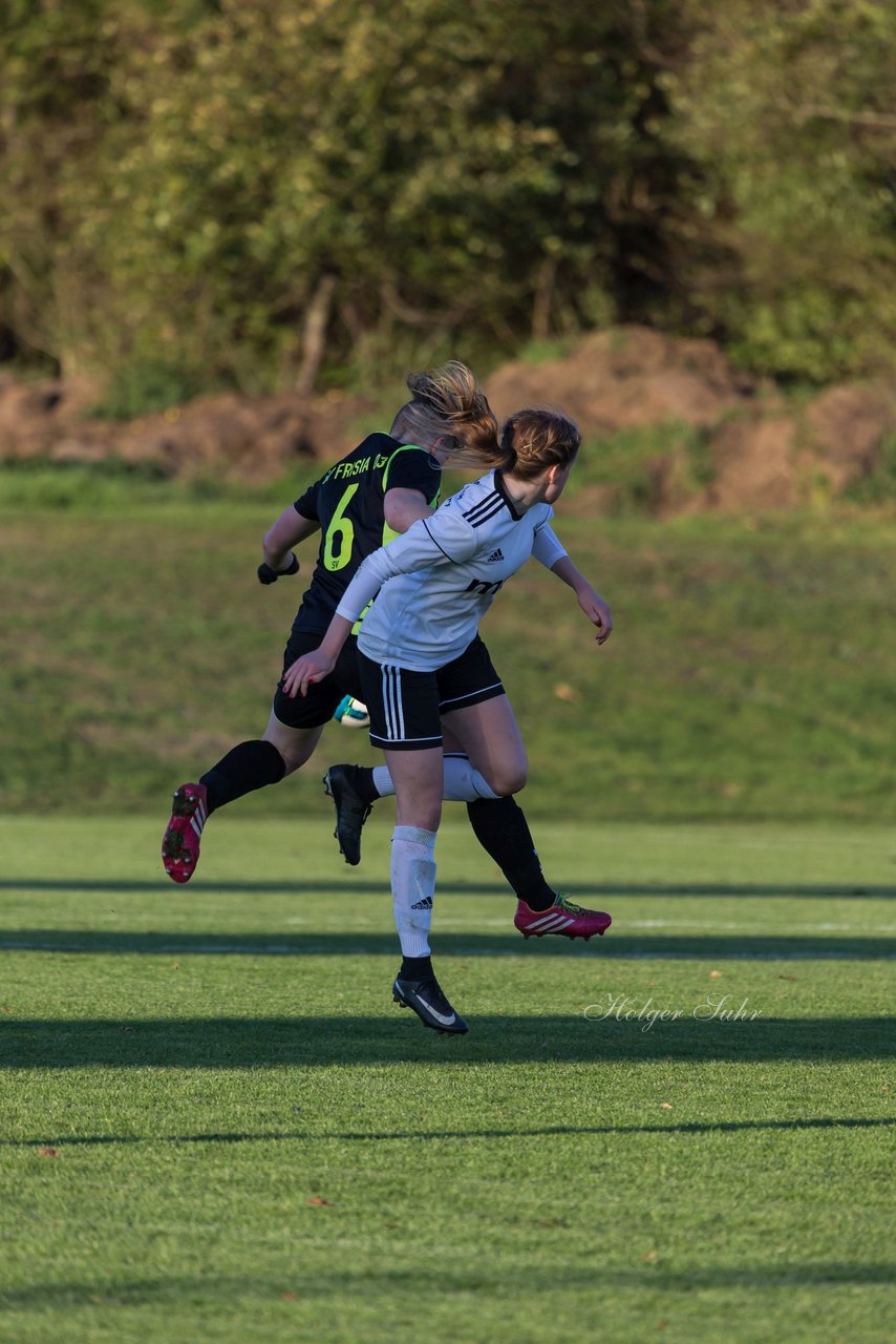 Bild 348 - Frauen TSV Vineta Audorg - SV Friesia 03 Riesum Lindholm : Ergebnis: 2:4